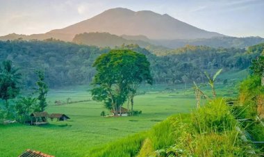 Keajaiban Gunung Ceremai Beserta Pesona Mistisnya