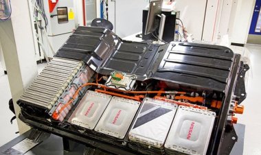 Pengembangan Teknologi Baterai: Mendorong Revolusi Mobil Listrik