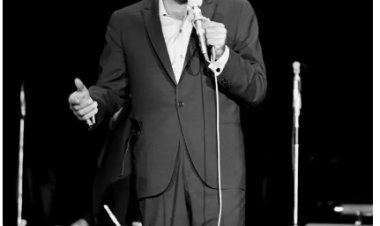 Tony Bennett: Penyanyi  Abadi yang Menawan Hati Seluruh Dunia