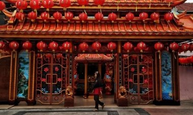 Jelajahi Keindahan dan Sejarah di Hok Lay Kiong Temple, Bekasi