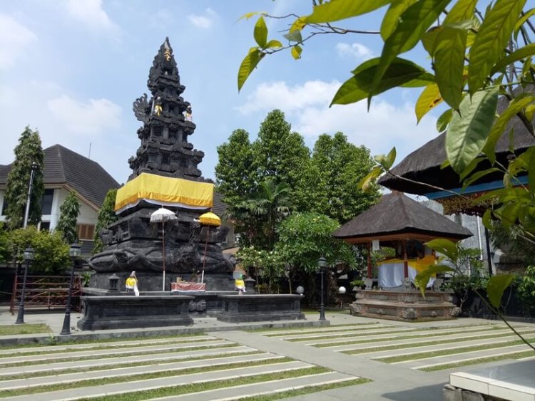 Eksplorasi Keindahan dan Ketenangan di Pura Agung Tirta Bhuana