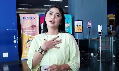 Video Viral  Dewi Perssik Diduga Promosikan Judi Online, Ini Kata Pengacara