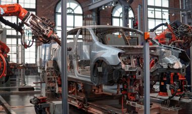 Dinamika Pasar Oligopoli: Persaingan Ketat di Antara Sedikit Pemain Besar