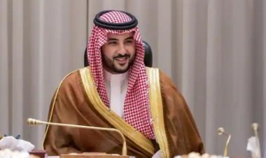 Menhan Saudi Akan Bertemu Pejabat AS dalam Krisis Israel-Hamas: Tuntutan Gencatan Senjata di Tengah Serangan Masif