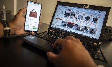 Pedagang Online Wajib Lapor Data Transaksi ke BPS