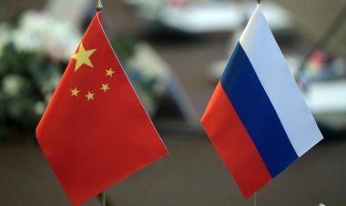 Mengapa Rusia dan China Enggan Menilai Hamas Sebagai Teroris? Diplomasi dan Geopolitik di Balik Keputusan Kontroversial