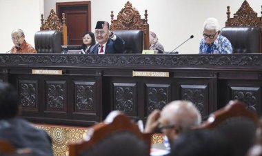 Kontroversi Putusan Etik MK: 9 Hakim Konstitusi Dilaporkan