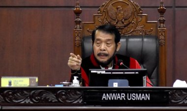 Anwar Usman Buka Suara: Politisasi dan Fitnah Ancam Integritas Putusan MKMK!