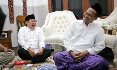 Gus Baha Menunjukkan Dukungan Terhadap Pasangan AMIN dalam Pilkada: Langkah Strategis untuk Memenangkan Hati dan Suara