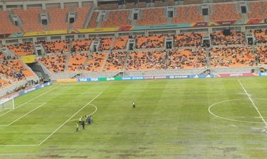 Kontroversi Genangan Air di Jakarta International Stadium (JIS) pada Piala Dunia U-17 2023: Mengapa Atap Tidak Ditutup?