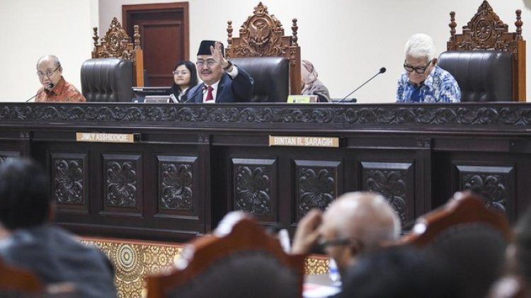 Kontroversi Putusan Etik MK: 9 Hakim Konstitusi Dilaporkan
