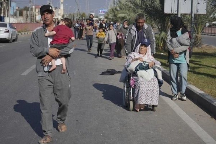 Kondisi Krisis di Gaza: Puluhan Ribu Warga Palestina Mengungsi Demi Keselamatan Mereka