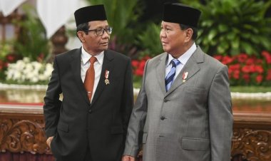 Prabowo Tidak Sebut Nama Mahfud dalam Pujiannya untuk Menko Kabinet Jokowi