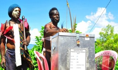 Mengulik Sistem Noken: Pemilihan Suara Khas Papua yang Mengakar pada Kearifan Lokal