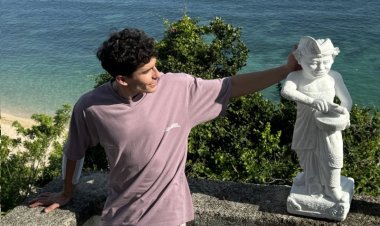 Marc Marquez Menikmati Liburan Romantis di Bali Jelang MotoGP 2024