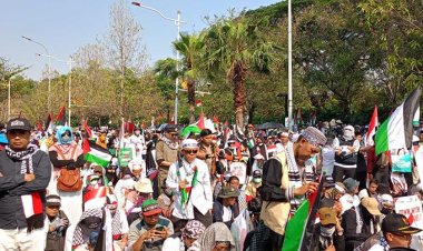 Aksi Protes di Depan Kedubes AS, Massa Kutuk Veto AS terkait Gencatan di Gaza