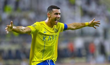 Duel Spektakuler Benzema vs Ronaldo di Liga Arab Saudi: Al Ittihad vs Al Nassr