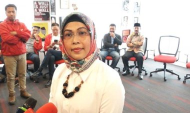 Siti Nur Azizah Mundur dari Jabatan Warek IV Unesa: Alasan Pribadi dan Dukungan Politik yang Meninggalkan Jejak