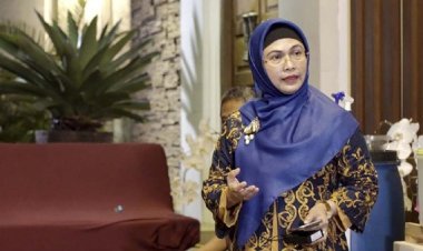 Siti Nur Azizah, Putri Ma'ruf Amin, Resmi Mundur dari Jabatan Wakil Rektor Unesa: Meniti Amanah Pribadi di Luar Kampus
