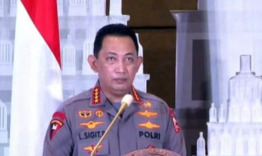 Kapolri Listyo Sigit Prabowo Gencarkan Reformasi Internal Polri Melalui Mutasi Besar-besaran 483 Perwira