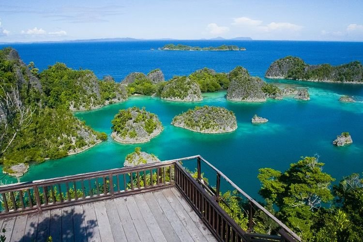 Indonesia Gemilang! Masuk 5 Besar Negara Terindah di Dunia 2023 Versi Titan Travel