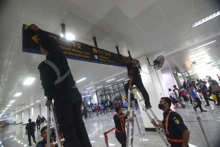 Perubahan Jalur Peron di Stasiun Manggarai Bakal Berlaku Selamanya