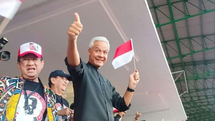 Ganjar Pranowo Resmikan Program Ambisius '1 Keluarga Miskin 1 Sarjana'