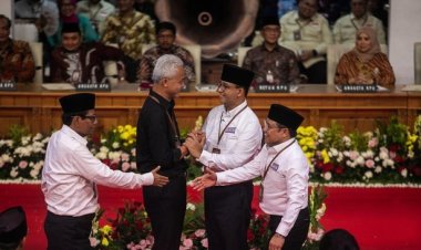 LSI Prediksi Strategi Unik AMIN dan Ganjar-Mahfud: Satu Koalisi Jika Pilpres Dua Putaran