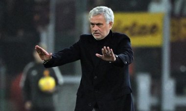 Resmi Dipecat, Jose Mourinho Tinggalkan AS Roma: Siapa Penggantinya?