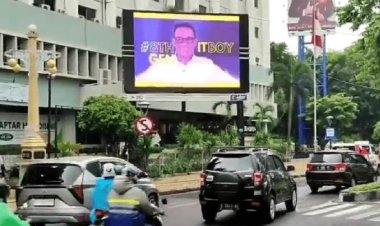 Iklan Videotron Anies Baswedan Berlanjut di Surabaya Setelah Diturunkan di Jakarta dan Bekasi