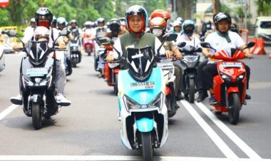 Rencana Kenaikan Pajak Sepeda Motor Bensin untuk Dukung Kendaraan Listrik