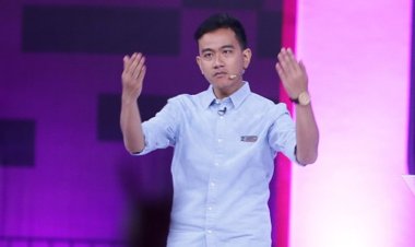 Gibran: Jalan Jawa Tengah Rusak Semua, tapi Solo Halus