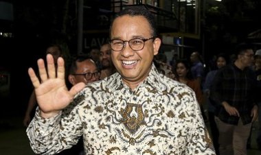 Anies Meminta Ahli Hukum Tanggapi Pernyataan Jokowi Mengenai Presiden Ikut Kampanye
