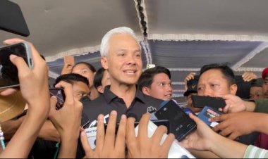 Ganjar Pranowo Dukung Mahfud Mundur dari Kabinet: Tuntaskan PR Dahulu