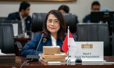 Jaleswari Pramodhawardani Mundur dari KSP: Mempertahankan Etika dan Netralitas dalam Politik