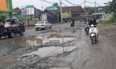 Kementerian PUPR Siapkan Solusi Perbaikan 'Jalur Neraka' Parung Panjang: Strategi Terang Benderang Menuju Keselamatan Lalu Lintas