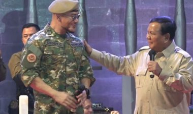 Deddy Corbuzier Buka Suara: Tekanan Dukung Prabowo, Pengakuan Hangat dari Istana Kemenangan