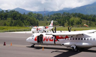 Misteri Penembakan Pesawat di Papua: Polisi Dalami Keterlibatan KKB, TNI-Polri Beraksi