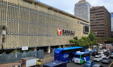 Demonstrasi Massa Relawan Ganjar Pranowo-Mahfud MD di Jakarta: 1.978 Polisi Siaga Mengamankan Aksi