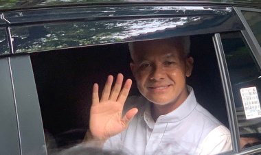 Ganjar Pranowo Dorong Relawan Ungkap Kecurangan Pemilu 2024 di Jatim