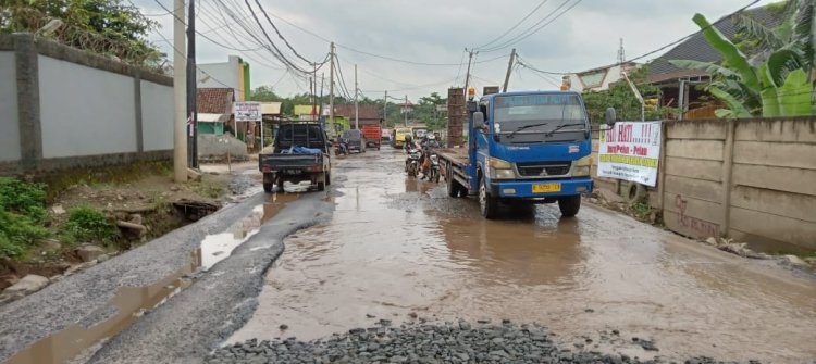 Kementerian PUPR Bicara Terus Terang Mengenai Rencana Perbaikan 'Jalur Neraka' Parung Panjang