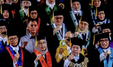 Guru Besar UI Kritik Pendekatan Politik Bansos Jokowi