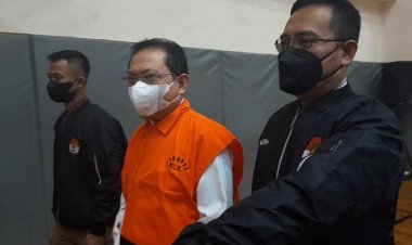 Hasbi Hasan Dituntut 13 Tahun dan 8 Bulan Penjara Kasus Suap Perkara