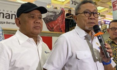 Zulhas Tunda Sebagian Aturan Batas Impor Barang Penumpang Pesawat