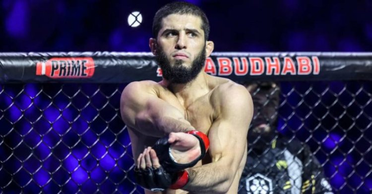 Islam Makhachev Tolak Tawaran Duel Lawan Leon Edwards di UFC 300 Demi Ibadah Puasa