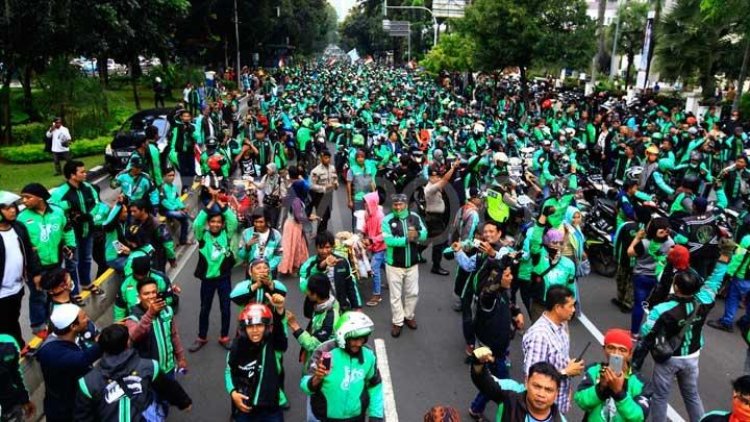 Serikat Driver Ojol Mengecam Aplikator: Ultimatum THR untuk Hari Raya, Gojek dan Grab Diminta Tindak Cepat