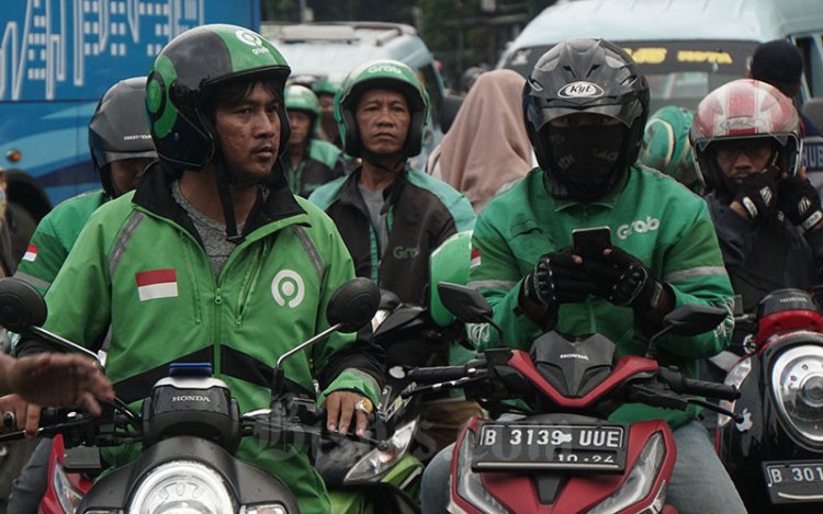 Jelang Lebaran, Serikat Driver Ojol Kecam Gojek dan Grab, Minta THR Penuh untuk Para Pengemudi